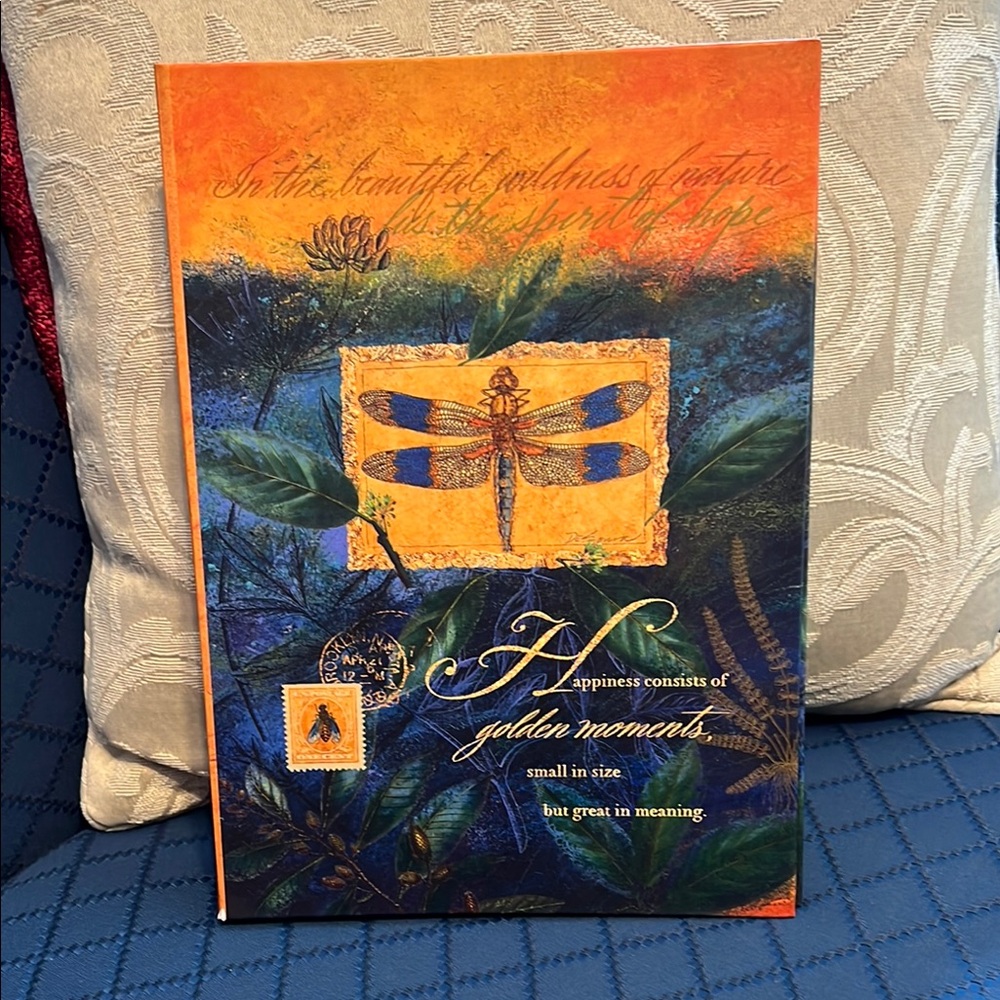 NWOT Hallmark Refillable Photo Album